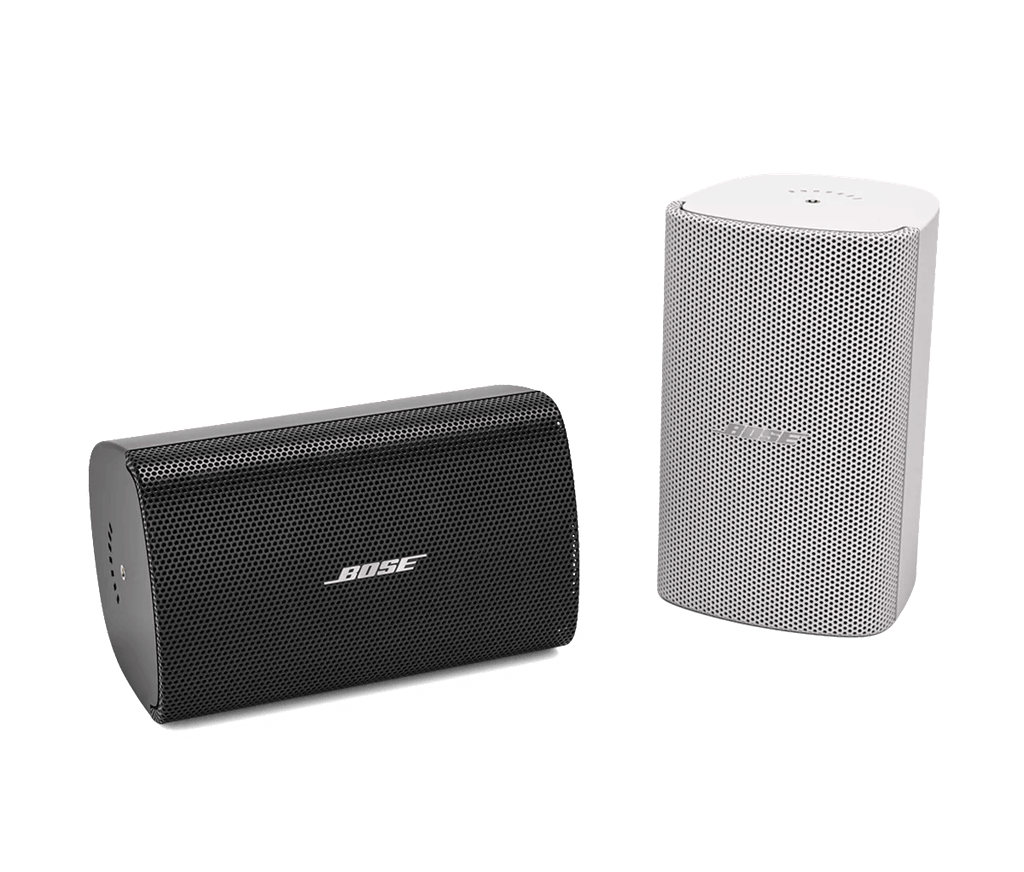 Bose Professional FreeSpace FS2SE, čierna a biela verzia vedľa seba