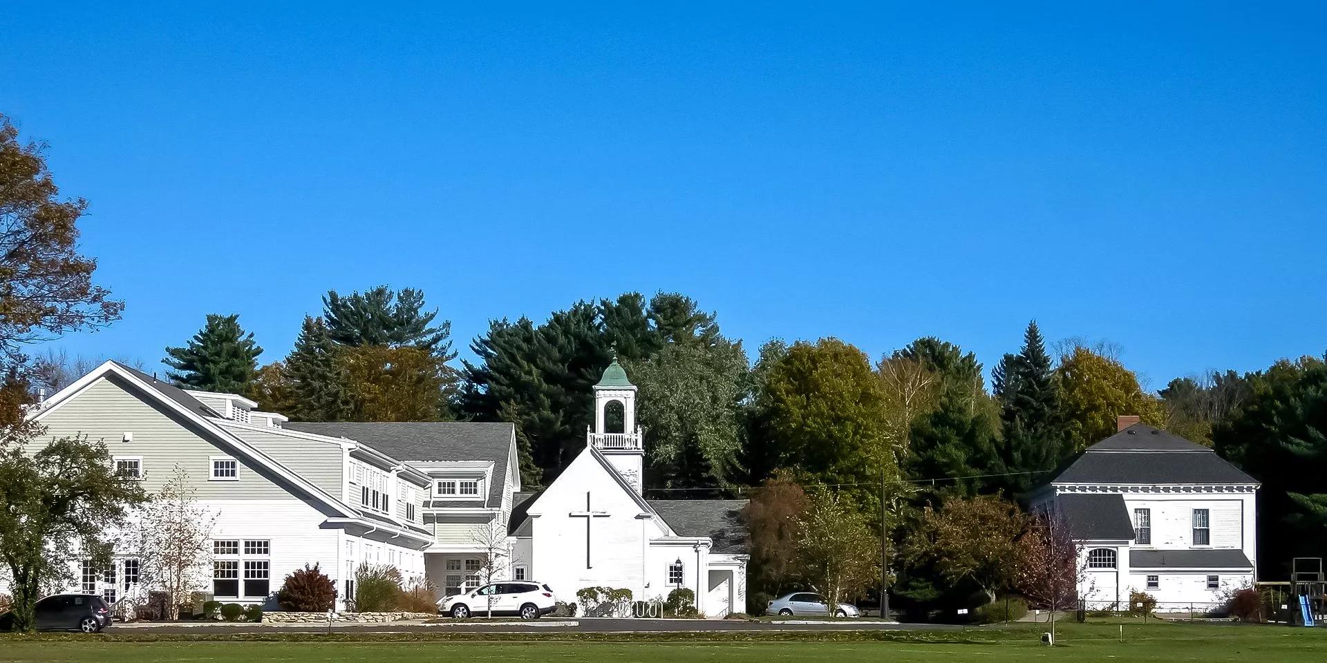 Vista exterior de la Iglesia Congregacional Trinitaria