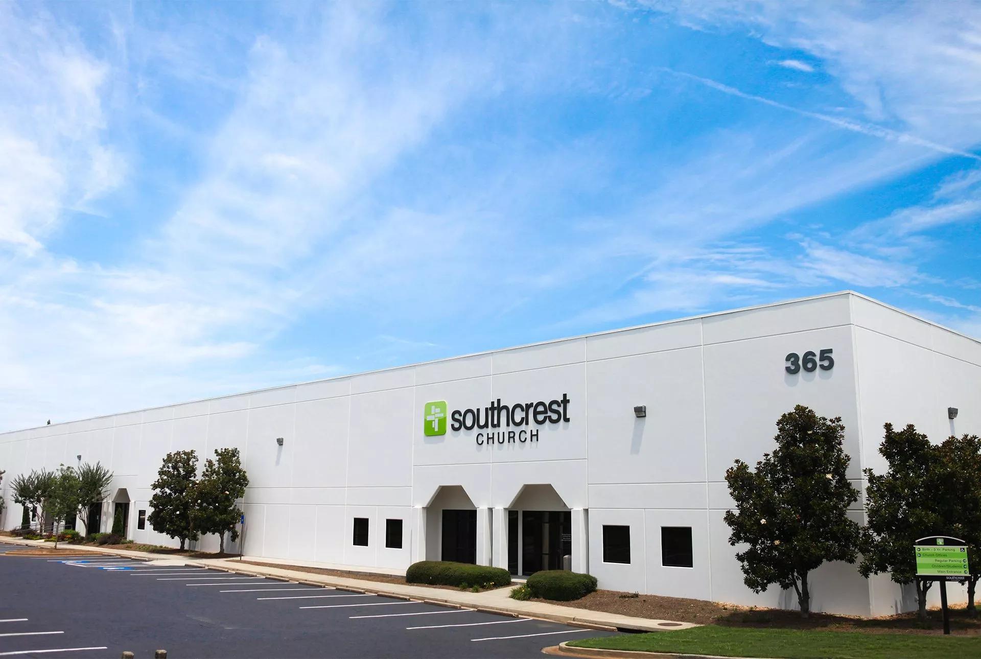 SouthCrest 教堂建筑外围