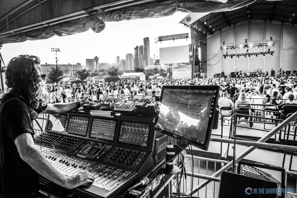 FOH-Ingenieur David Cardonick berichtet über seine Erfahrungen mit ShowMatch Array-Lautsprechern von Bose Professional banner image